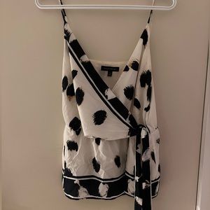 Banana republic side tie/spaghetti strap top with blot print size S